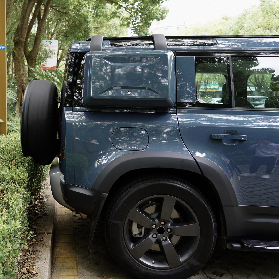 nan for Land Rover Defender UAE
