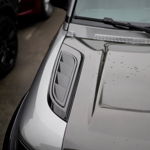 nan for Land Rover Defender UAE
