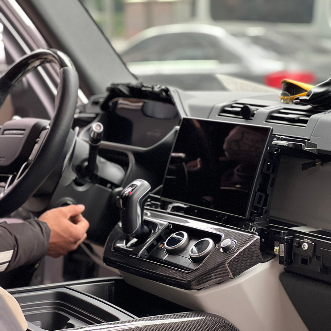 nan for Land Rover Defender UAE